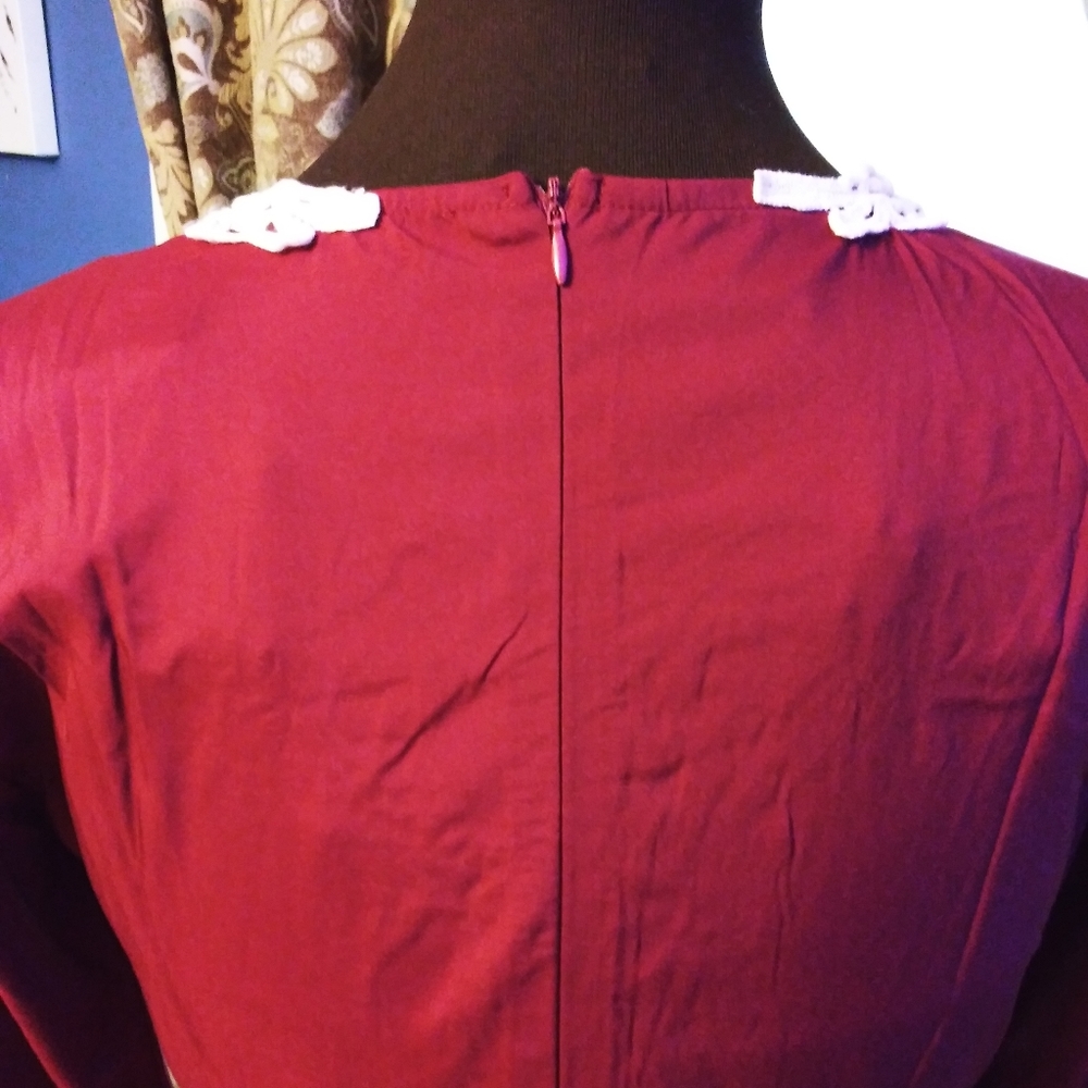 Dress - Picture 6 of 8